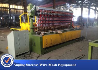 China Rede de arame de aço pneumática da malha que faz o controle centralizado do PLC da máquina fornecedor