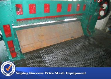 China máquina de perfuração expandida 2.5m da chapa metálica com sistema de lubrificação automático fornecedor