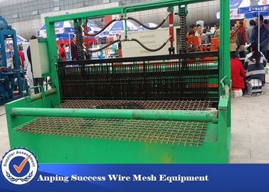 China Máquina de tecelagem frisada totalmente automático da rede de arame para as malhas de tecelagem 4KW fornecedor