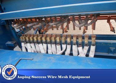 China Máquina de soldadura de cerca de 0-3000 mm avançada 3,5 m/min fornecedor