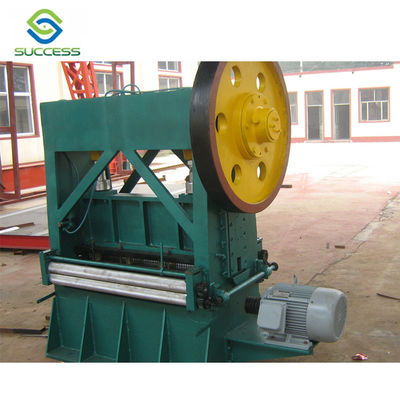 China Máquina de tecelagem de malha industrial automática de 60 m/min com 4300 mm max fornecedor