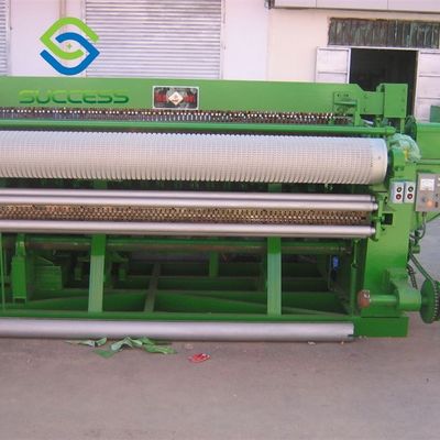 China Máquina de solda de malha de precisão eficiente controlada por PLC fornecedor