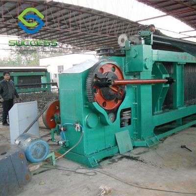 China Máquina de fabricação de malhas de arame com diâmetro de 3-6 mm 220V/380V Voltagem Alta eficiência fornecedor