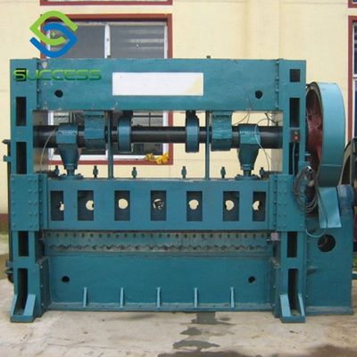 China Máquina de fabricação de metal expandida para e produção com opções personalizadas de forma de buraco de diamante fornecedor